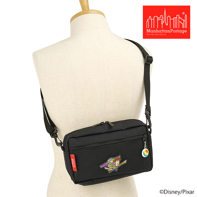 マンハッタンポーテージ Manhattan Portage ジョガーバッグ トイ･ストーリー [MP1404L2TOY SS26] JOGGER (L) JPN VER 2 | TOY STORY ユニセックスショルダーバッグ 黒 Black