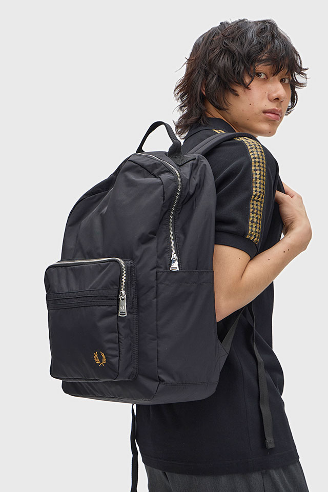フレッドペリー FRED PERRY リュック ブレンサムバックパック [L2177-102 SS26Q2] 7L BRENTHAM BACKPACK ユニセックスデイパック ブラック BLACK