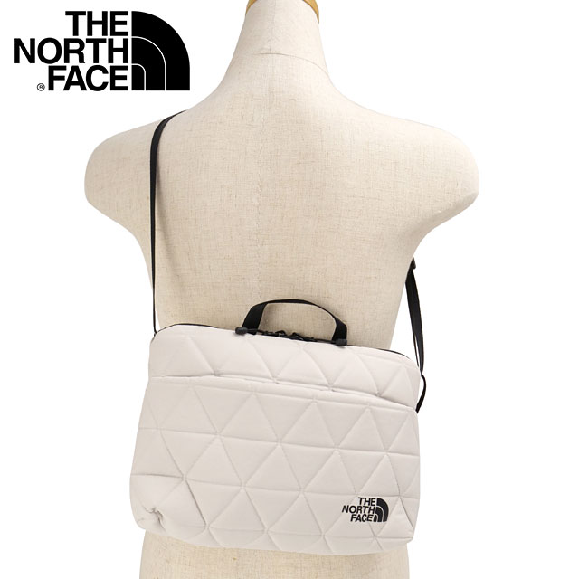 ザ・ノース・フェイス THE NORTH FACE ジオフェイスポーチ [NM32356-FI SS26] 2L Geoface Pouch サコッシュバッグ アクセサリーポーチ ライトベージュ フォッシルアイボリー