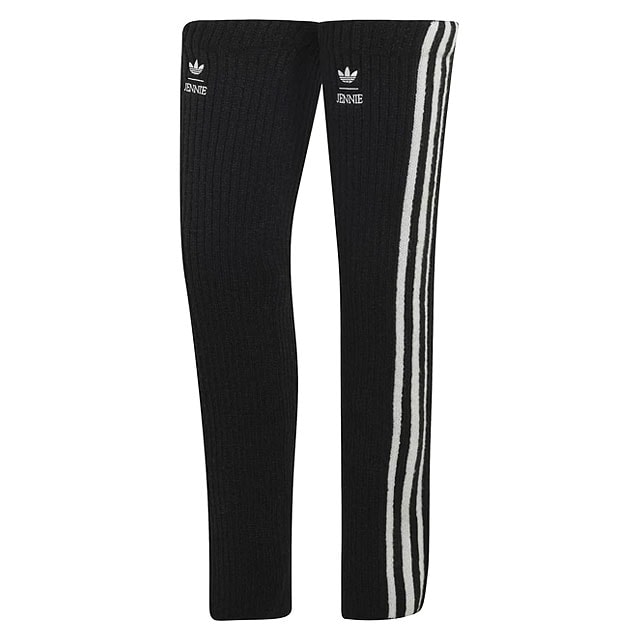 アディダス オリジナルス adidas Originals レディース ハイニー レッグウォーマー [BW493/LD4843 FW26SPOT] HIGH KNEE LEG WARMERS JENNIE ジェニーコラボ 限定 BLACKPINK ブラックピンク 膝上 脚長 可愛い ブラック/ホワイト