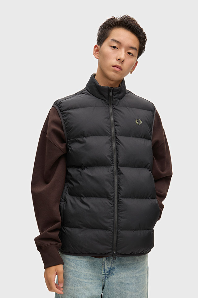 フレッドペリー FRED PERRY メンズ インサレーテッドジレ [J8522-184
