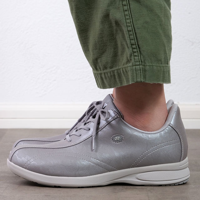 先着で限定プレゼント】【SALE】ヨネックス YONEX スニーカー パワー