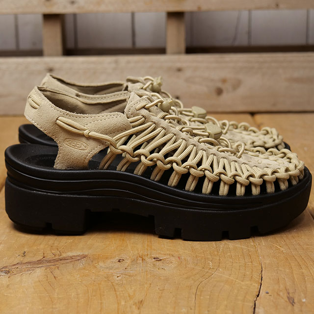 着用3回】KEEN ユニーク 厚底 サボサンダル グルカサンダル 25.5