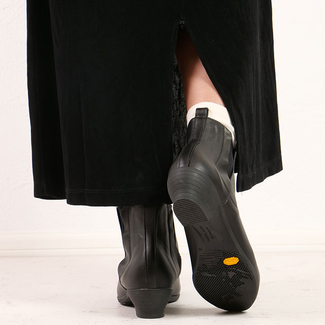 返品交換送料無料 ショセ トラベルシューズ TRAVEL SHOES by chausser
