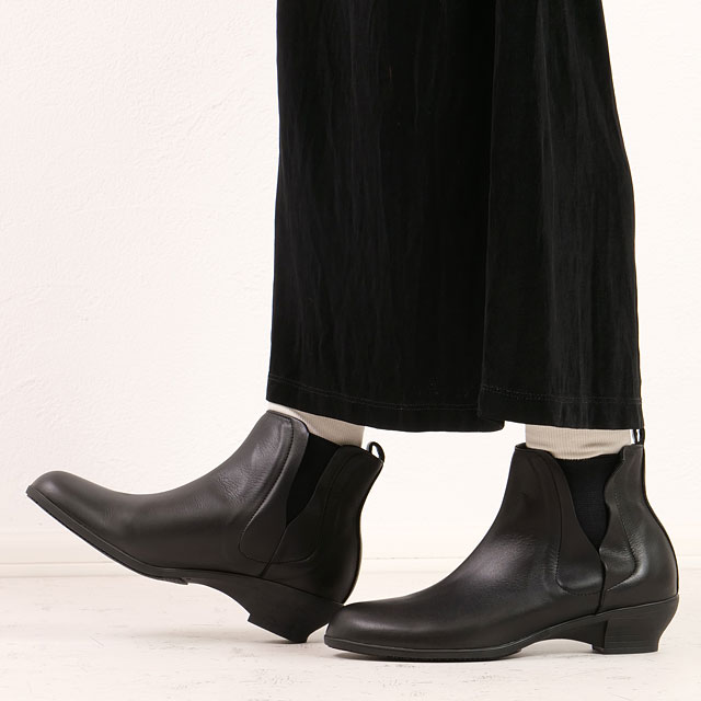 返品交換送料無料 ショセ トラベルシューズ TRAVEL SHOES by chausser