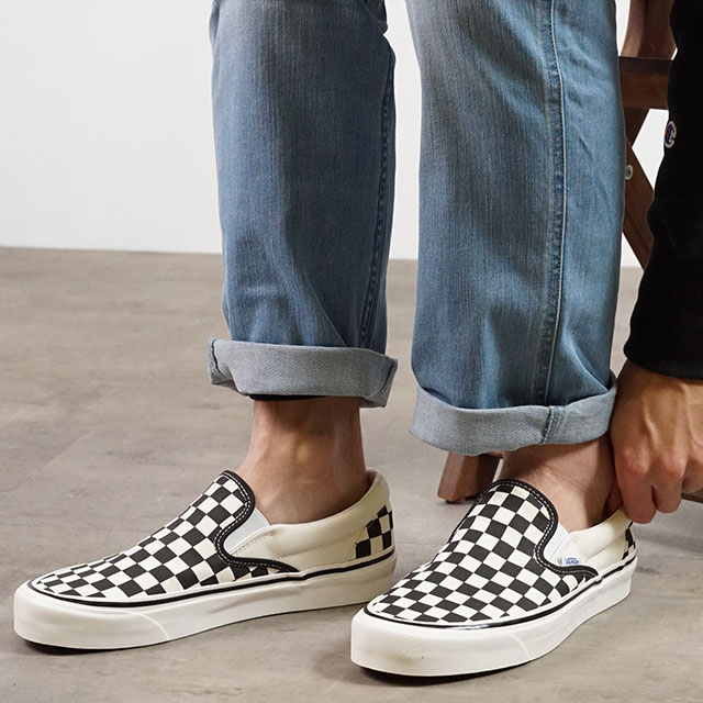 40％OFF／SALE】バンズ VANS スニーカー クラシック スリップ