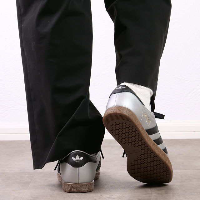 アディダス オリジナルス adidas Originals スニーカー シュタット