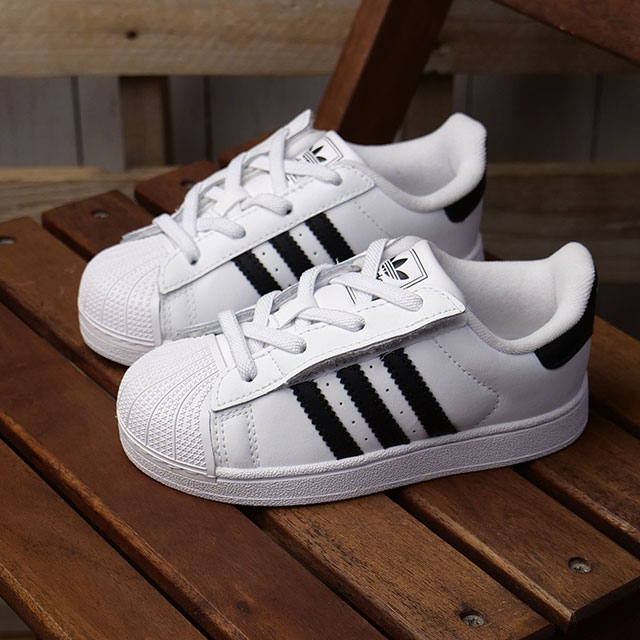 adidas ホワイト クロスストラップ スニーカー 国内先行販売中/8月21日発売予定】アディダス オリジナルス ZX