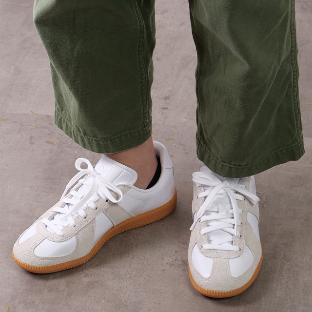 アディダス オリジナルス adidas Originals スニーカー ビーダブリュー