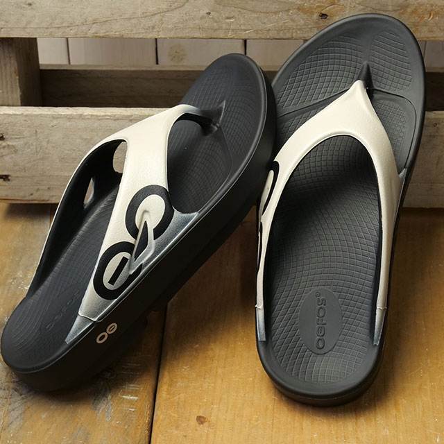 6か月保証】ウーフォス OOFOS リカバリーサンダル メンズ ウー