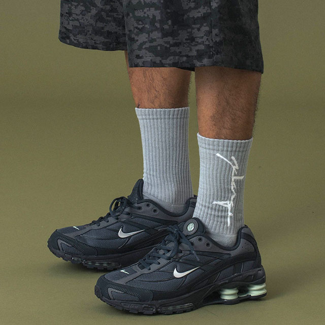 エクストララージ XLARGE ディストーション ロゴソックス