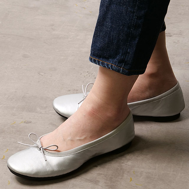 返品交換送料無料 トラベルシューズ バイ ショセ TRAVEL SHOES by