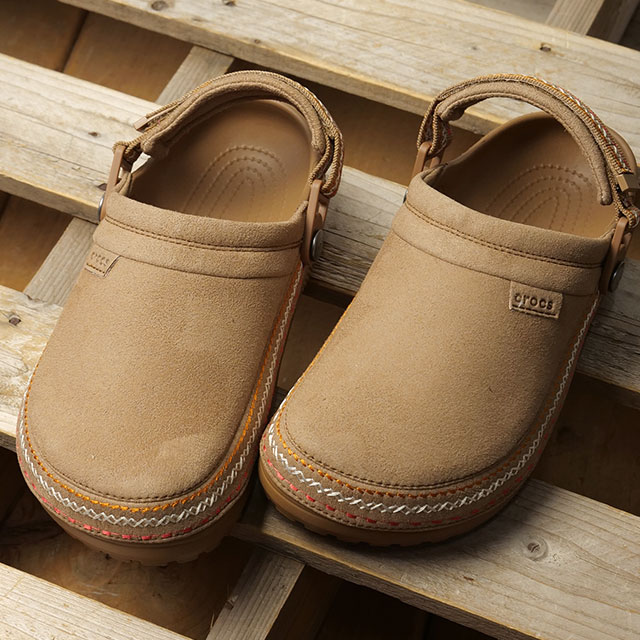 本物 良品 ■ グッチ ■ フラットサンダル GG キャンバス レッド ベージュ クロックス crocs サンダル レディース クラシック クラフテッド
