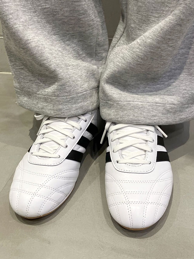 アディダス オリジナルス adidas Originals スニーカー アディダス