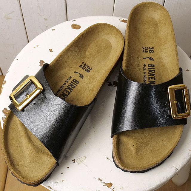 BIRKENSTOCK サンダル ブラック ゴールドバックル ビルケンシュトック BIRKENSTOCK サンダル カタリナ クッション
