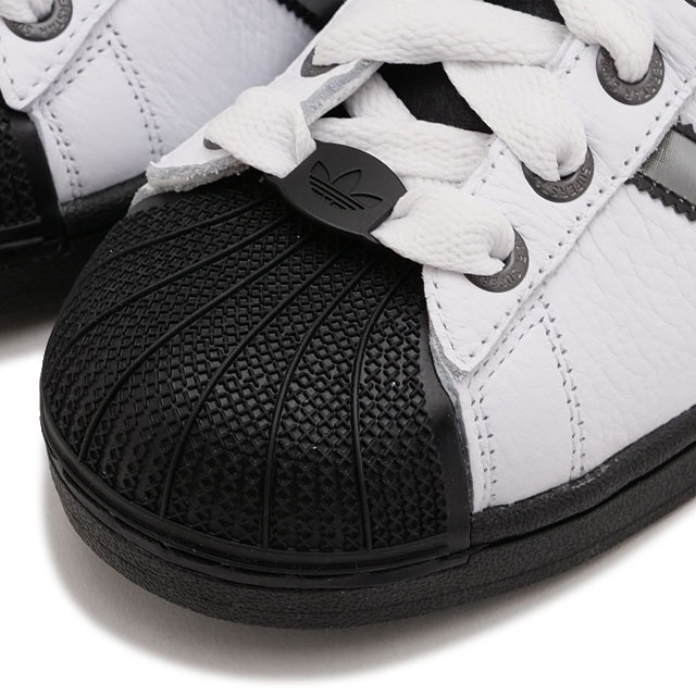 adidas FACE STUDIO シューズ 黒/白 花柄 adidas FACE STUDIO シューズ 黒/白 花柄 アトモス