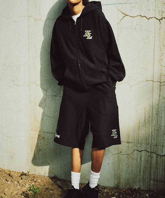 エクストララージ XLARGE メンズ チャンピオン ジップアップフーデッド