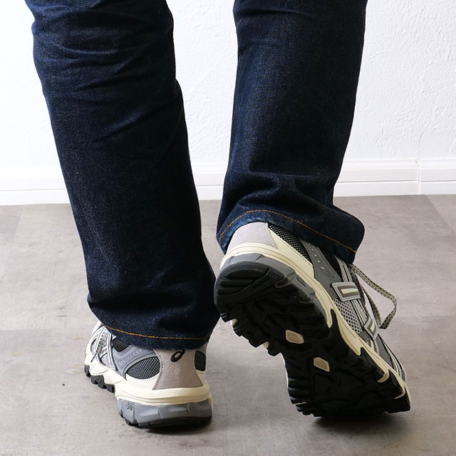 9_000000044180.jpg?1758183826