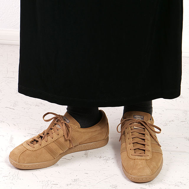 アディダス オリジナルス adidas Originals スニーカー タバコ [NQX94