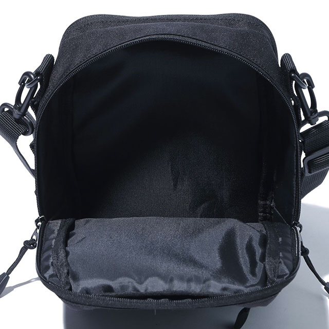 エクストララージ XLARGE スクエア ショルダーバッグ [101253053001