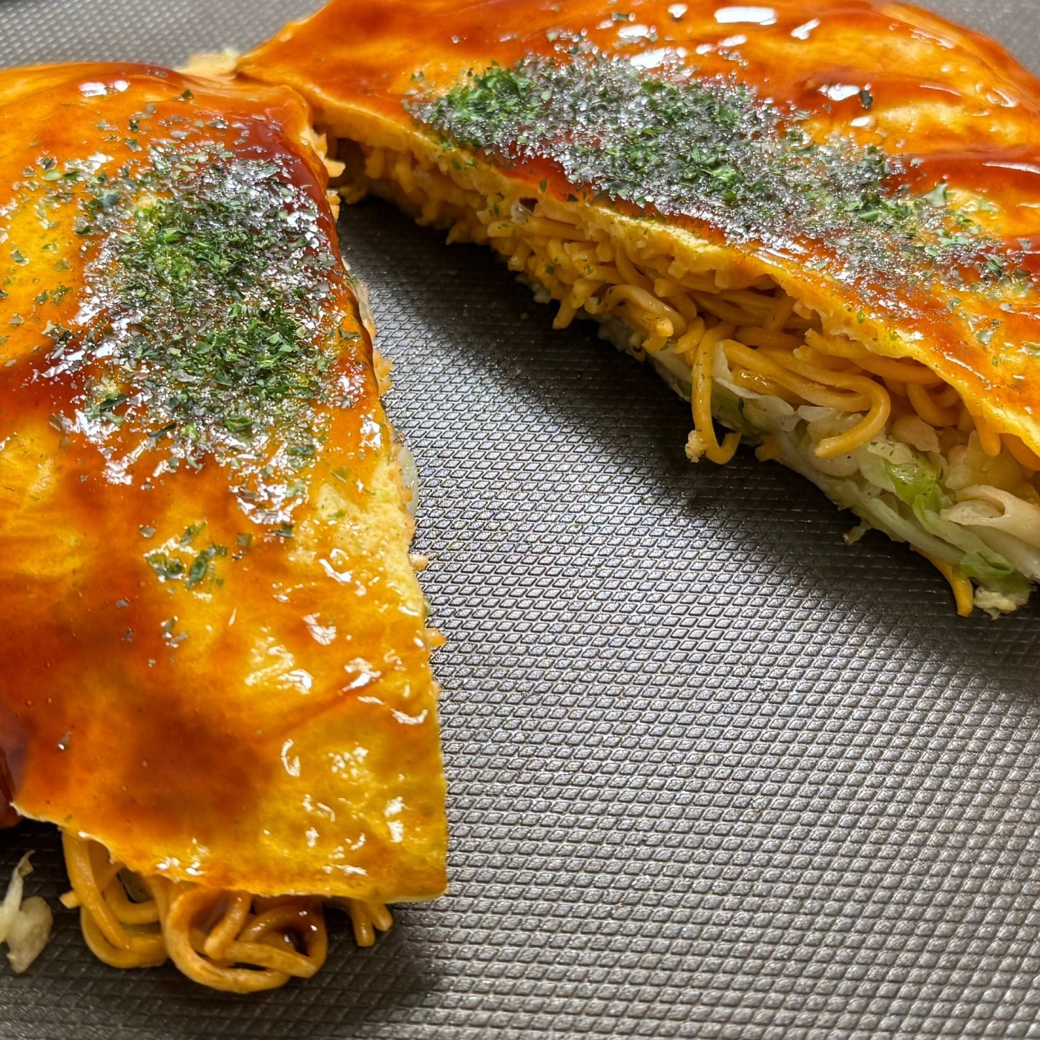 【新発売】広島流お好み焼　辛麺入440ｇ※まもなく販売終了