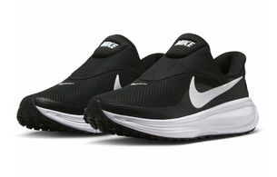 ���Ȥ鷺�������뷤 ���� �ʥ��� ��ǥ����� ���˥󥰥��塼�� ��ܥ�塼����� 8 ������������ HQ2415 001 REVOLUTION 8 �� �ޥ饽�� �������å� ®�� ��å��� ��ư�� ���� ��ư�� �ۥ磻�� �֥�å� ���� �� �� �̶� �̳� 23cm 23.5cm 24cm 24cm 24.5cm 25cm 25.5cm