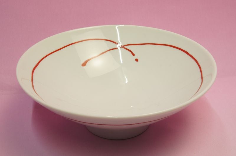 白山陶器 平茶わん（あかい糸） | ご飯茶碗 | | 食器のみつはた