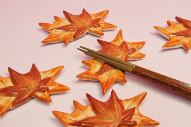赤かさね紅葉 箸置き揃 | 和食器 | | 食器のみつはた