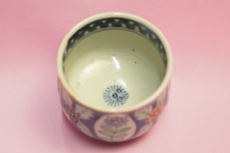 六代 佐藤走波 染錦草花文 湯呑5客揃 | いっぴん | | 食器のみつはた