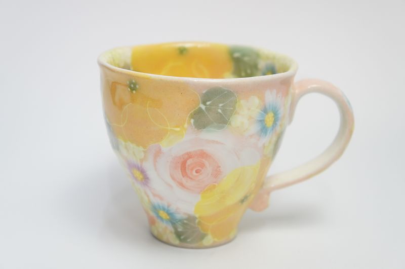 ゆずりは 間取黄花紋 マグカップ | マグカップ | | 食器のみつはた