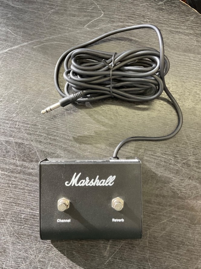 Marshall フットスイッチ Marshall JCM 2000 フットスイッチを使ってみた - エフェクターノート