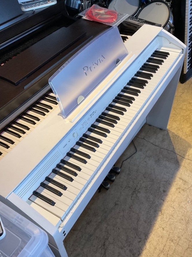 お買い得！コンパクトで大人気！CASIO PX750 電子ピアノ お買い得！コンパクトで大人気！CASIO PX750 電子ピアノ - メルカリ