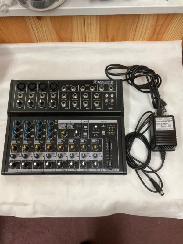 動作品 MACKIE Mix12FX アナログミキサー 電源アダプター 動作品 MACKIE Mix12FX アナログミキサー 電源アダプター Mackie
