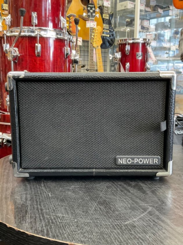 フィルジョーンズ CUBll AG-150 忙しく