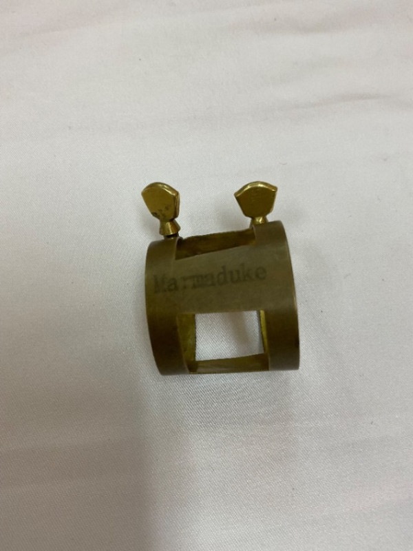 アルトサックスリガチャー　Marmaduke T-Balance アルトサックスリガチャーMarmaduke T-Balance