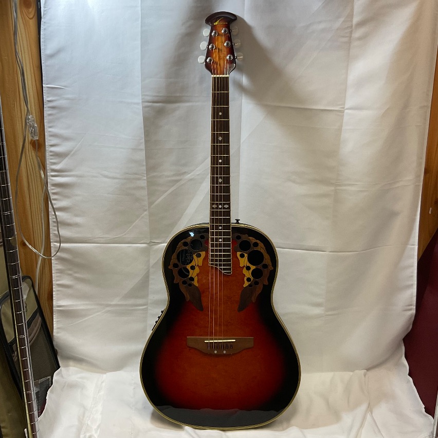 入荷なう エレアコOvation Celebrity Deluxe cc267 ギター