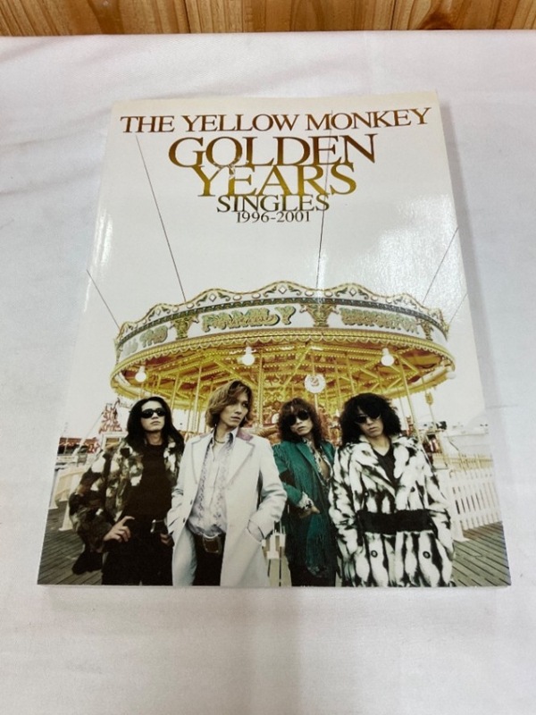u55093 kmp 中古 THE YELLOW MONKEY GOLDEN YEARS SINGLES 1996-2001