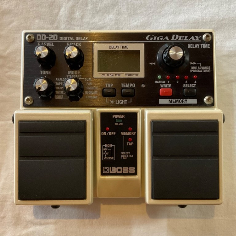 BOSS DD-20 ボス デジタルディレイ ACアダプタ付き【美品】 元箱付き！ローランド BOSS ボス デジタルディレイ DD-20 楽器・機材