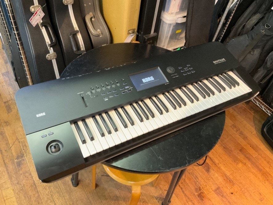 u56507 KORG [NAUTILUS-61] 中古 シンセサイザー 動作ok 札幌 | 中古