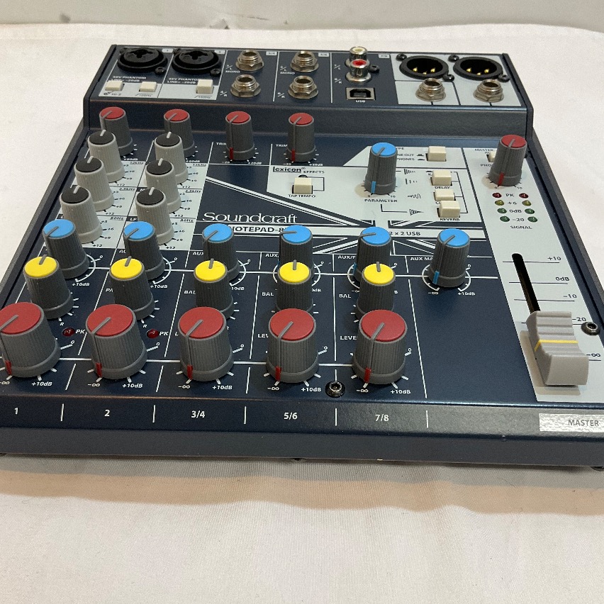 u60294 中古 SOUNDCRAFT (サウンドクラフト) Notepad-8FX コンパクト