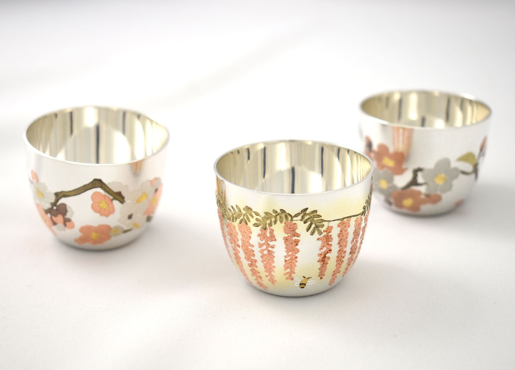 純銀製 酒器セット 合計 約260g 20g x 5個 と 80g x 2