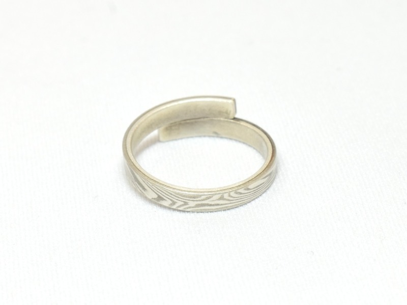 ���ܶ��� -����- ��