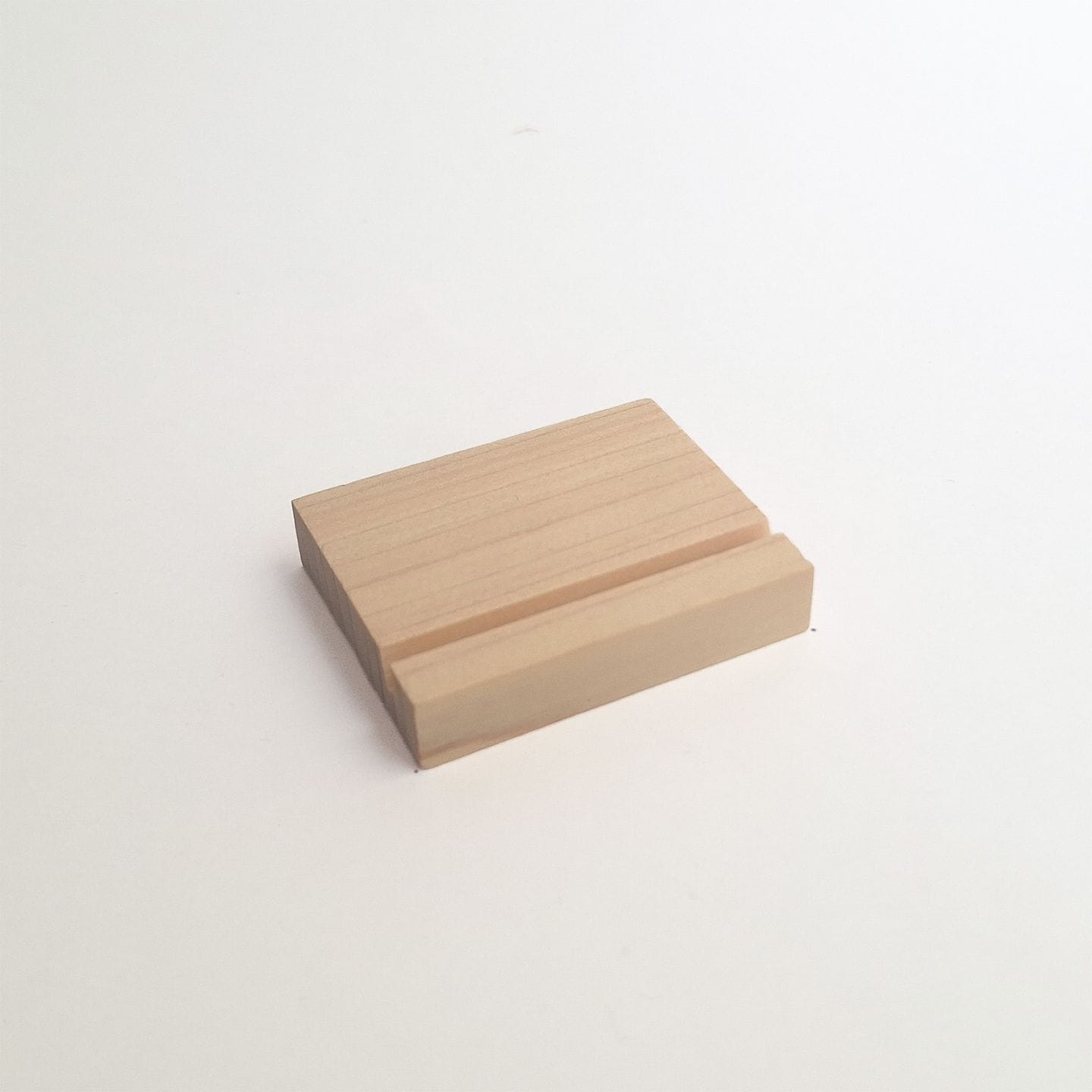 ヒノキカード立て（ウッドポストカードとセットでの販売になります）