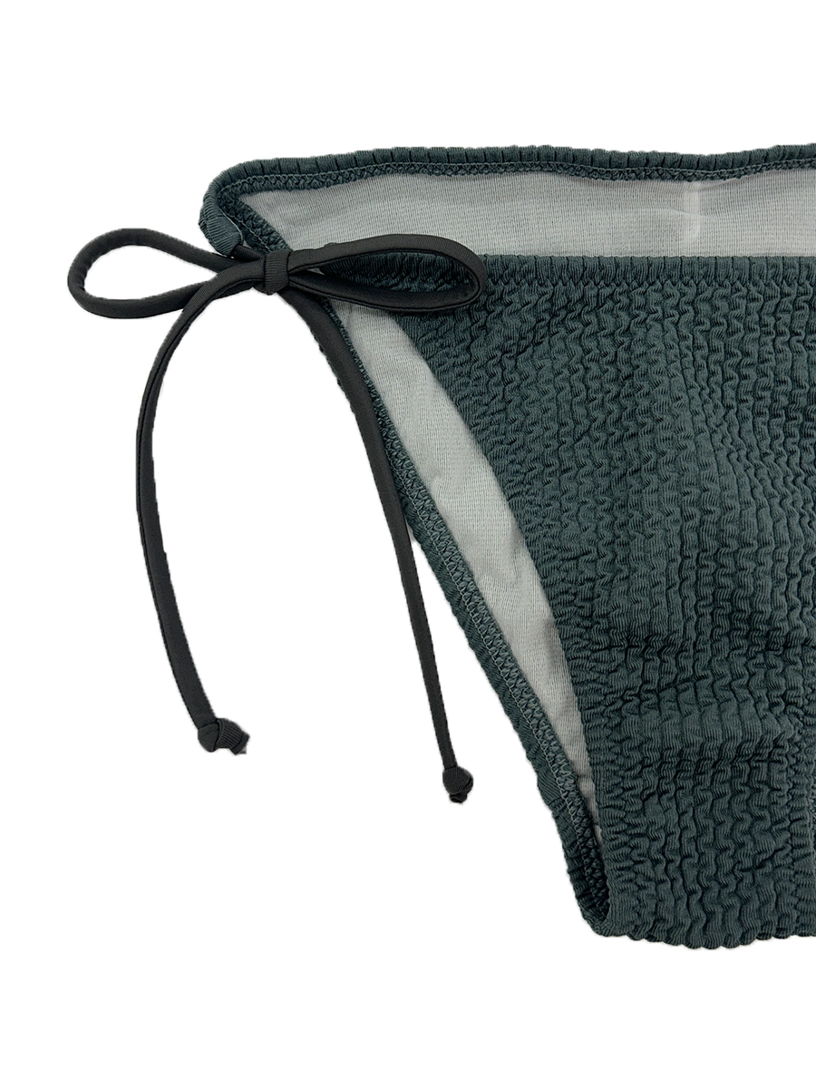 新作】ワッフルニット素材クロス三角ビキニ(258045)｜MIULAN TOKYO公式通販