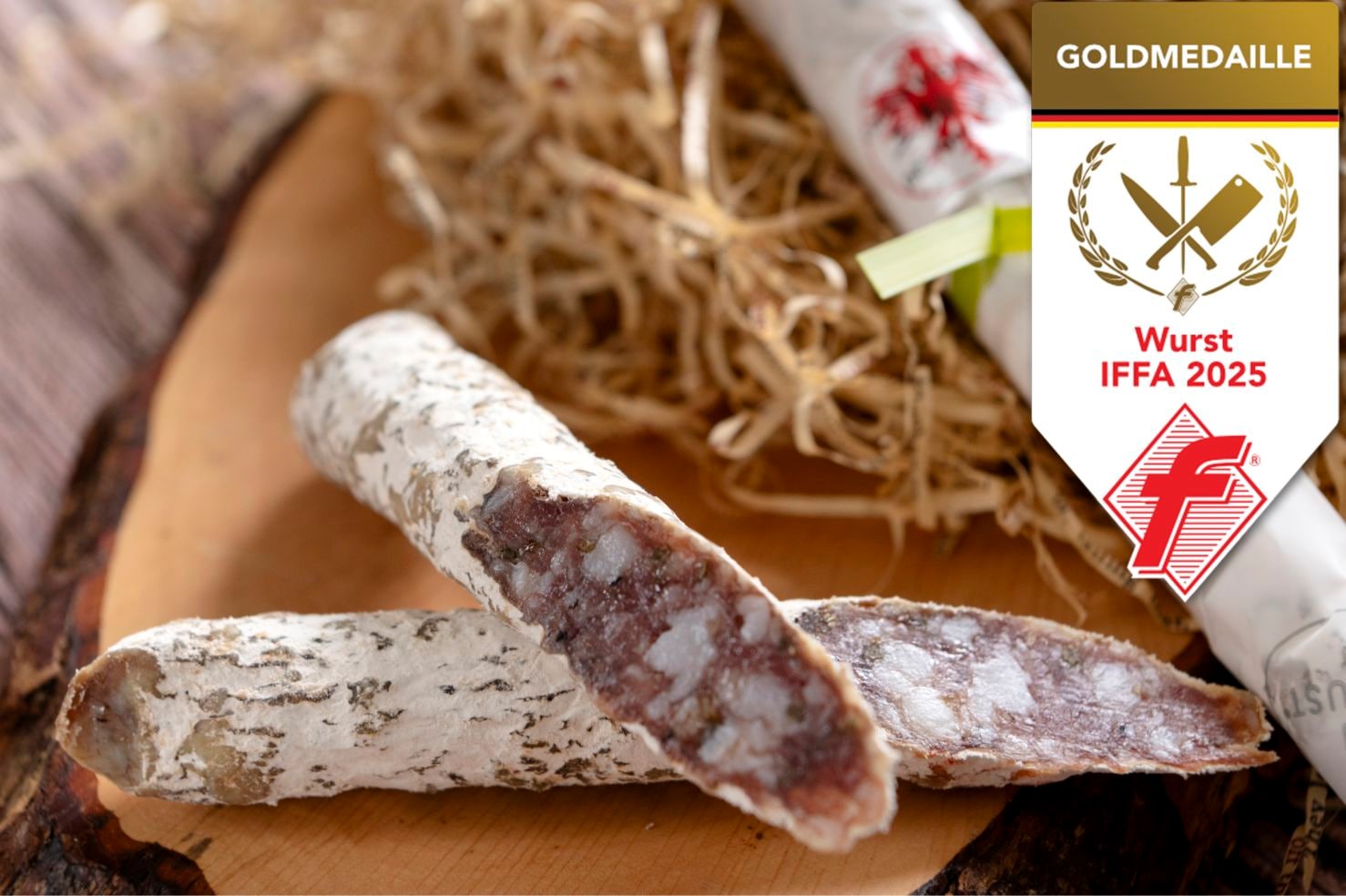 白カビサラミ　「1か月熟成の白カビサラミ　国産豚肉サラミ　フィノッキオーナ（フェンネルシード入り）」