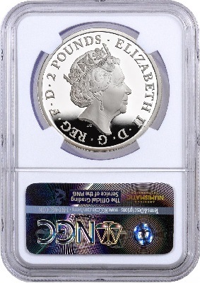 銀行振込5%オフ】 2017年 英国 クイーンズビースト 2ポンド ライオン