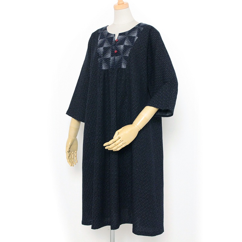 日本製　彩藍　宮田織物　ワンピース グリーン系　久留米絣　かすり ワンピース [彩藍 ヨーク七分袖] 薄小絣調 黒 綿100％