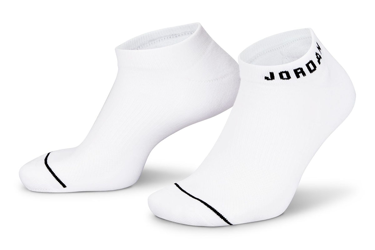 サルビノ社製 ジョーダン フィギュア ホワイトソックス マイケル