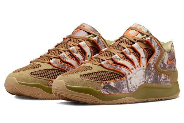 ��3��13���ʶ�˸���10��ȯ�䳫�ϡ� KD18�ߥ����å� �ۥ�॰��� Duck Camo �����ǥ���18 ���ӥ󡦥ǥ���� �ʥ��� ��IO7518-900�� �Х��� �Хå��� ���塼�� �� 2026/3/13