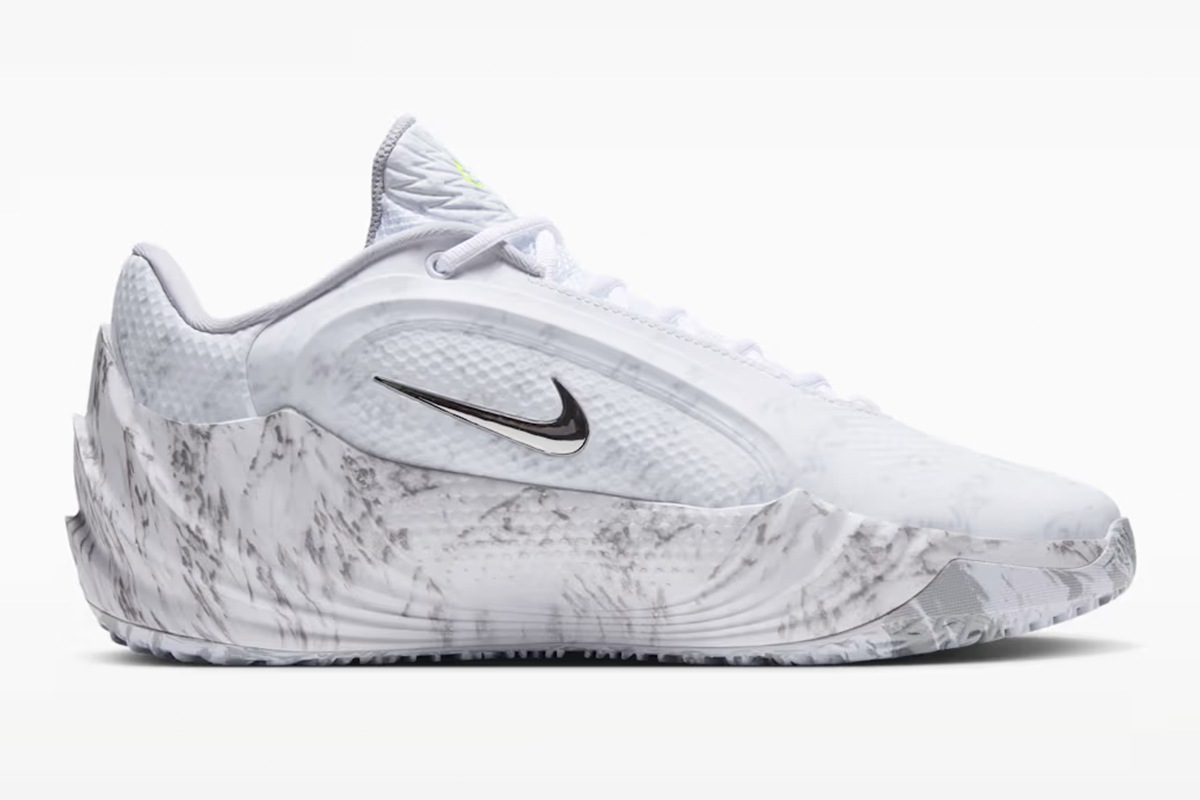 NIKE バスケットボールシューズ FREAK8 LE EP フリーク8 LE EP ヤニス・アデトクンボ ナイキ 【JA1402